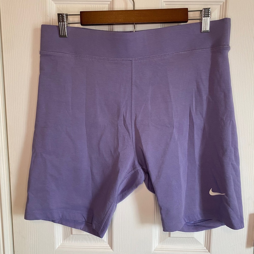 Nike Sportswear Essential Purple Bike Shorts Womens XL Gym Running Athleisure